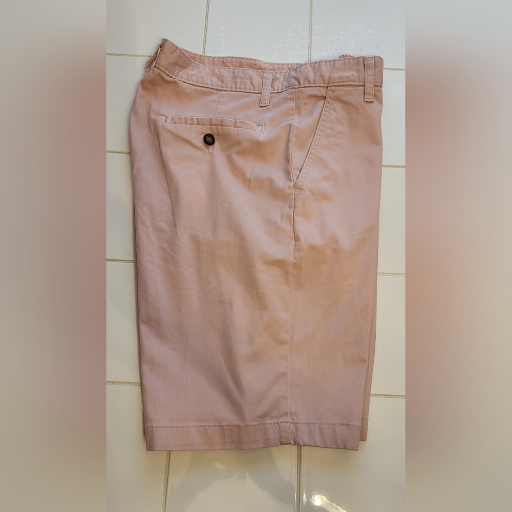 😁*BOGO SALE*😁George pink shorts size 32